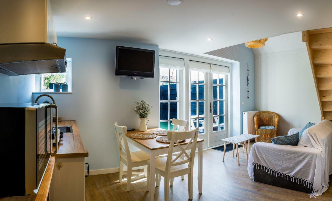 Slapen Aan De Bosweg Bed & Breakfast Zoutelande Eksteriør bilde